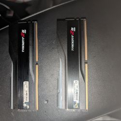 G.Skill Trident Z5 RGB 32GB (2x16)