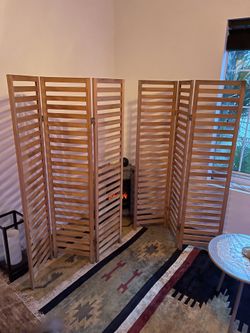 Wood Deviders 5ft Tall 