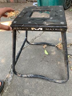 Dirtbike stand