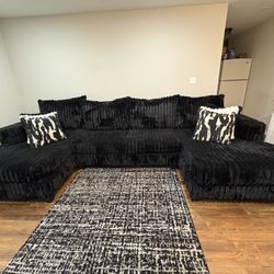 Sectional couch