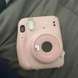 Instax mini 11 camera and bag