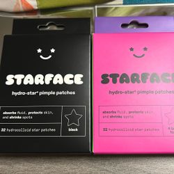 star-shaped hydrocolloid patches designed to help treat pimples. 