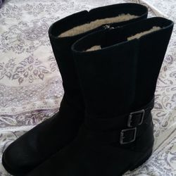 Ugg Ladies Boots Skeachers.and Dr Schols