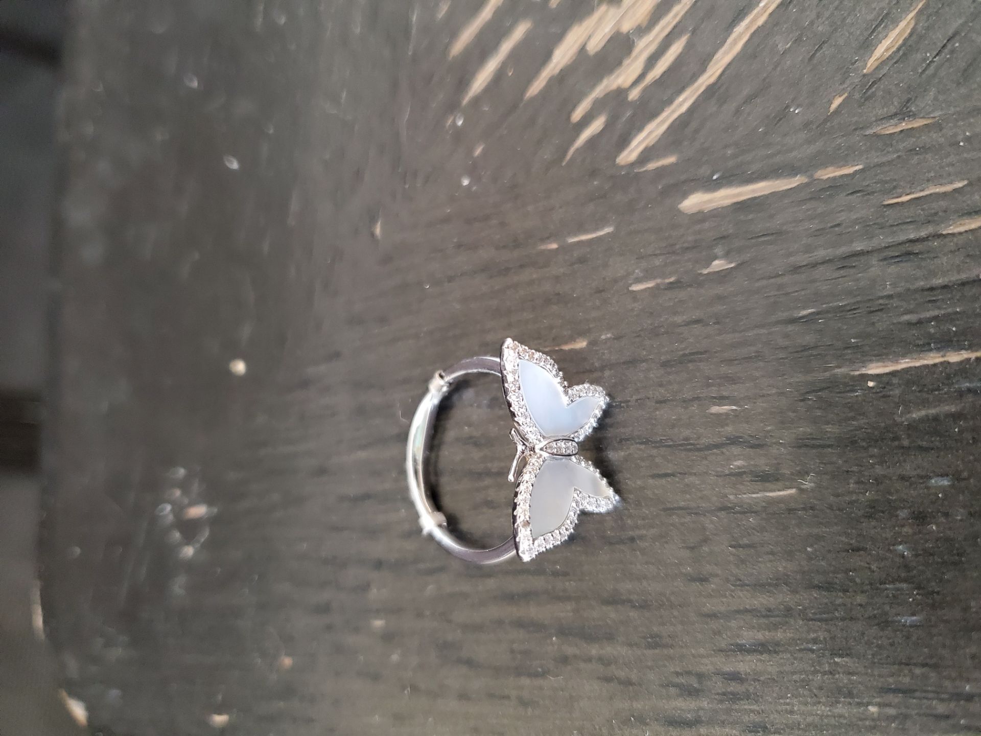 Butterfly ring