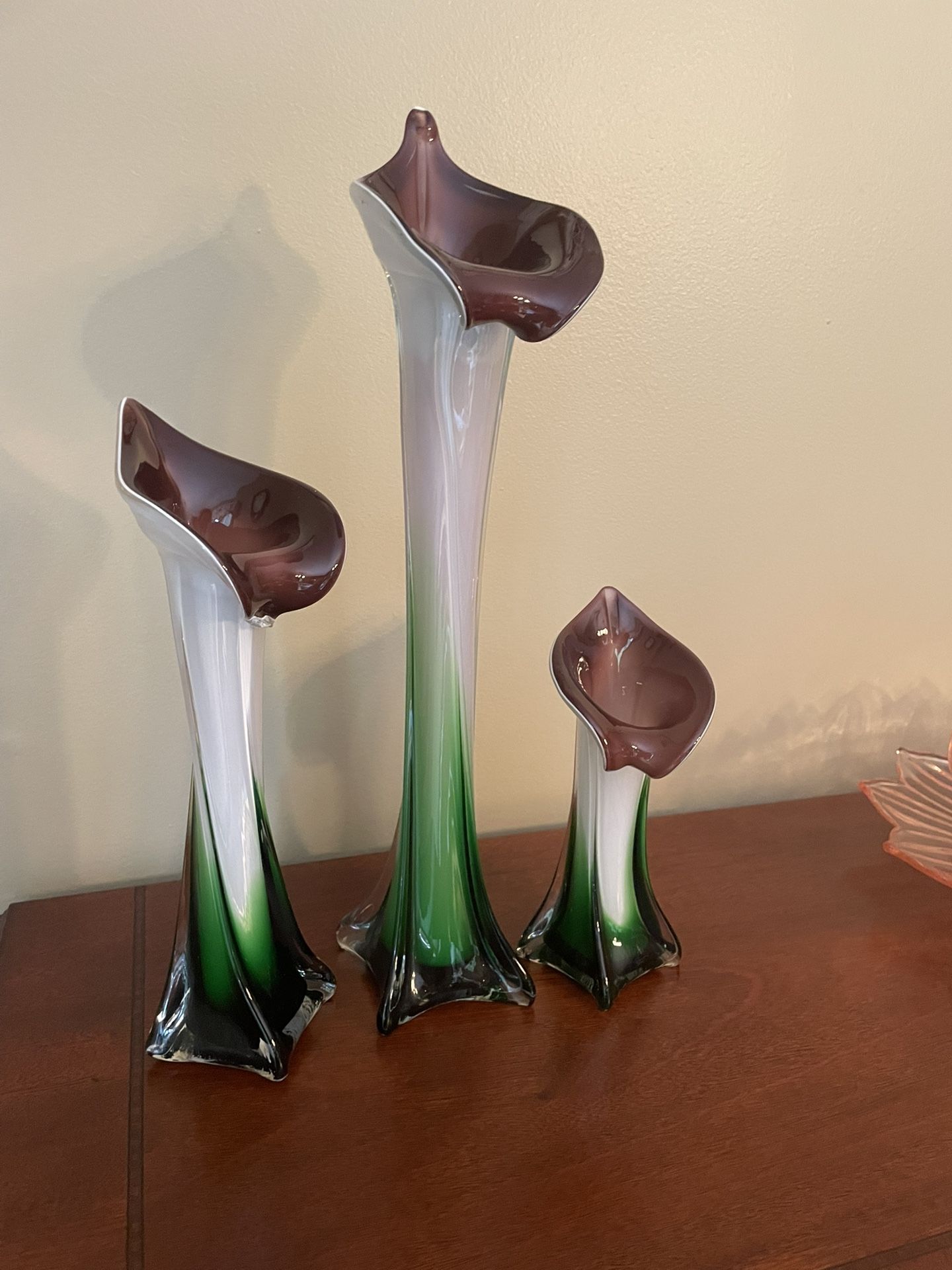 Jack in the Pulpit Vase - Cased Ribbed Swirled Green Purple White