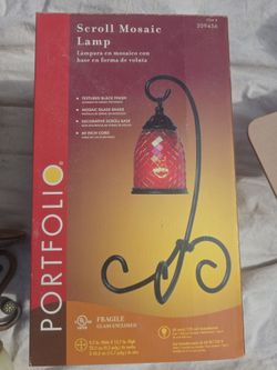 Table lamp