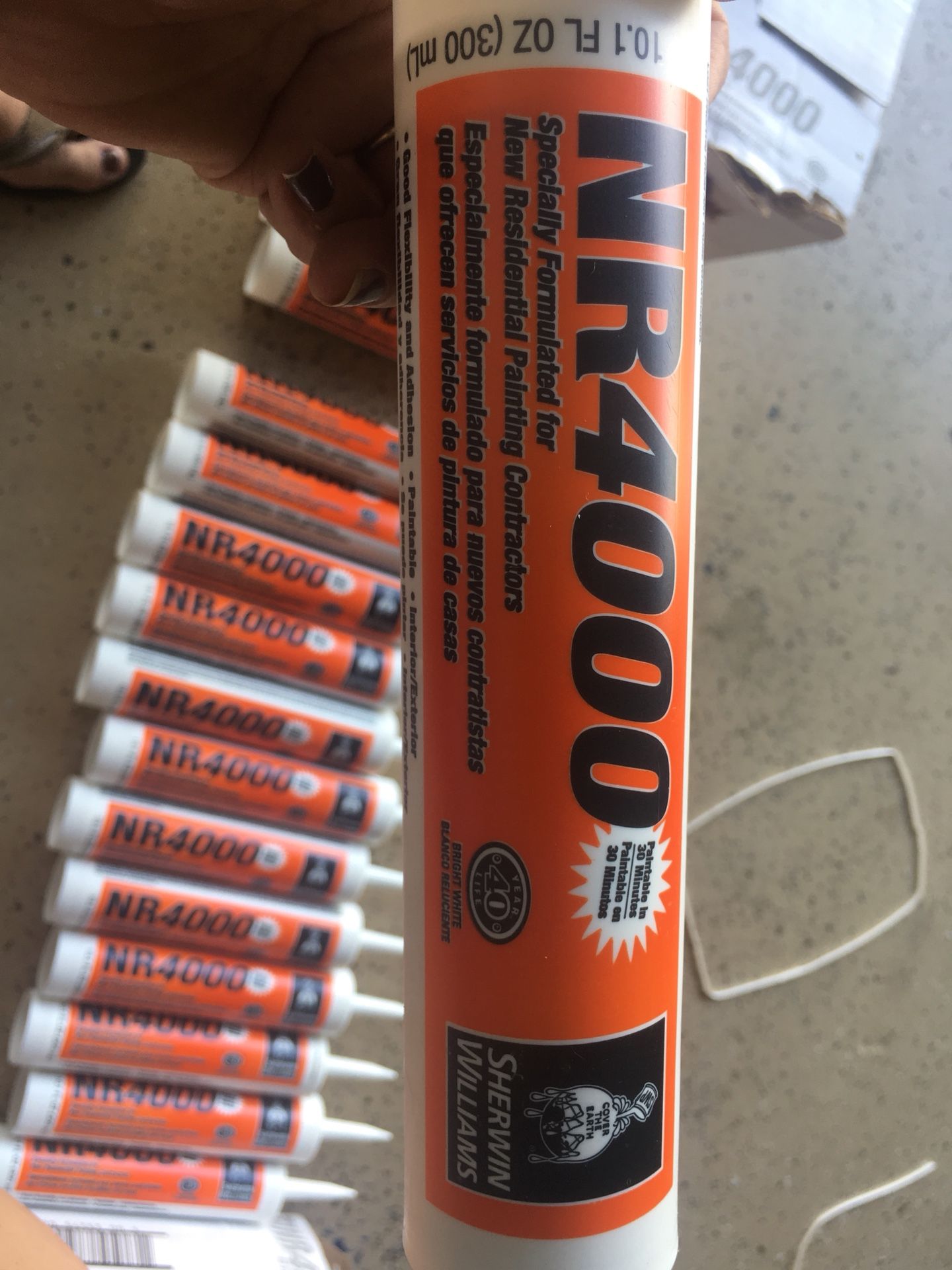 NR4000 Silconized acrylic latex caulk white 162-7595