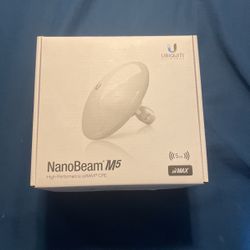 NanoBeam M5 High-Performance airMAX CPE