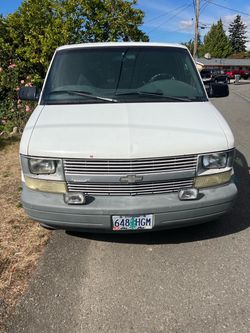 2002 Chevy Astro van