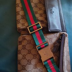 Gucci GG Canvas Belt Bag
