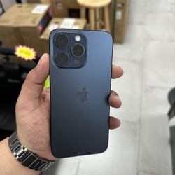 iPhone 15 Pro Max Unlocked 1TB! Finance For $50 Down Payment!!