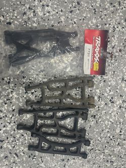 Traxxas X-MAXX Arms