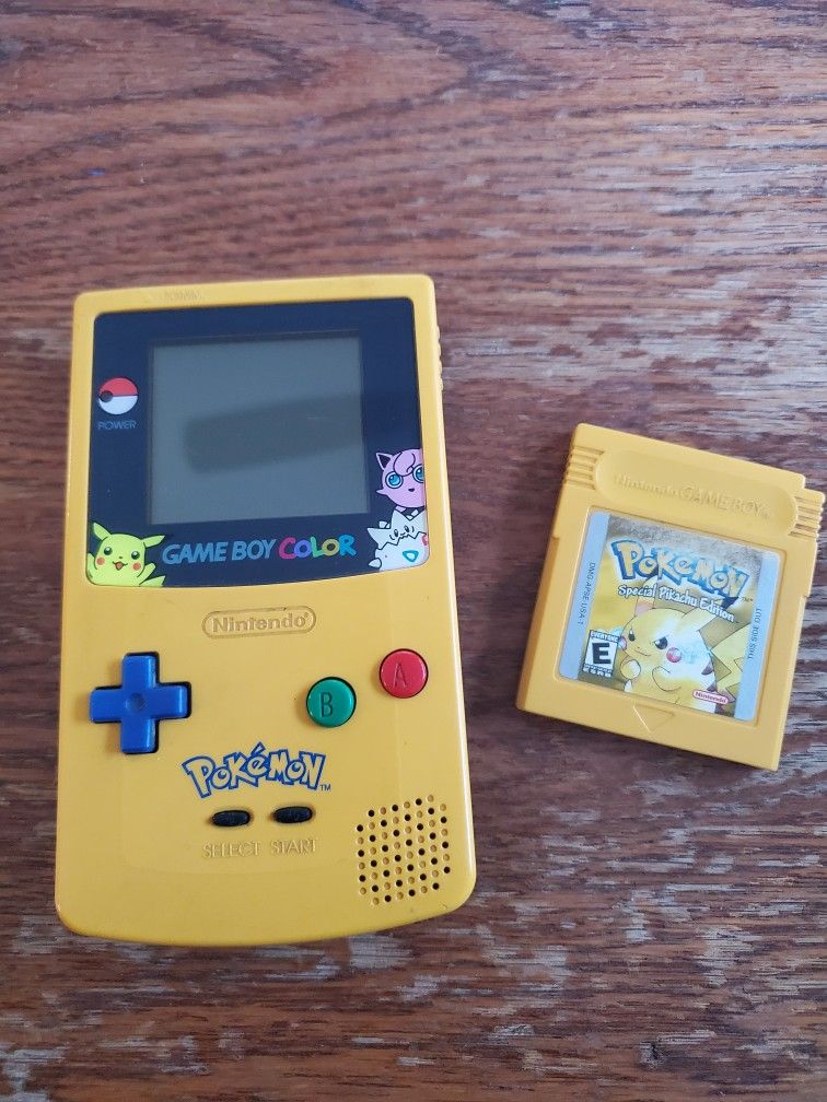  Pokemon: Yellow Version - Special Pikachu Edition : Nintendo  Game Boy Color: Video Games