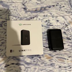  Arccos LinkPro Golf GPS Shot Tracker, with Charger Case Link Pro Works Perfect. I moved to an Apple Watch Ultra and no longer use this. Purchased in 