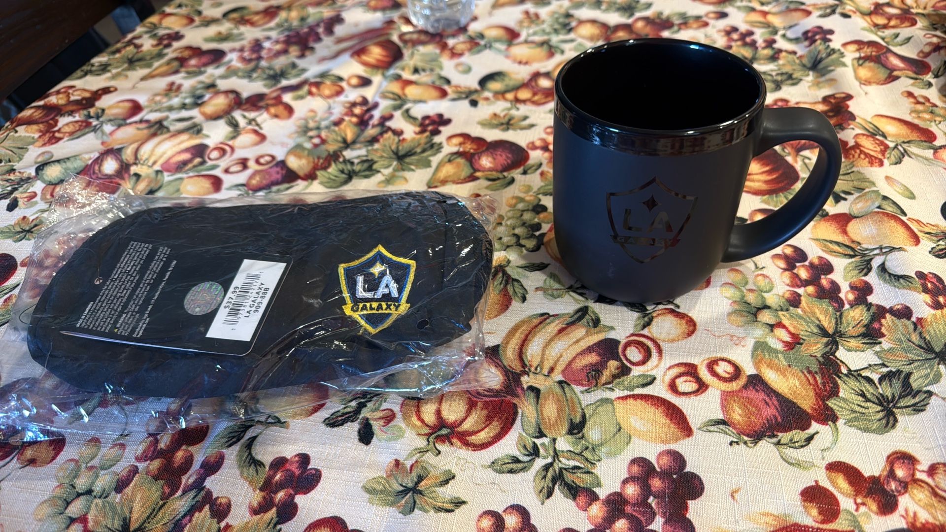 LA Galaxy Fanny Pack And Mug Brand New