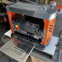 Ridgid 13.5 Inch Planer 