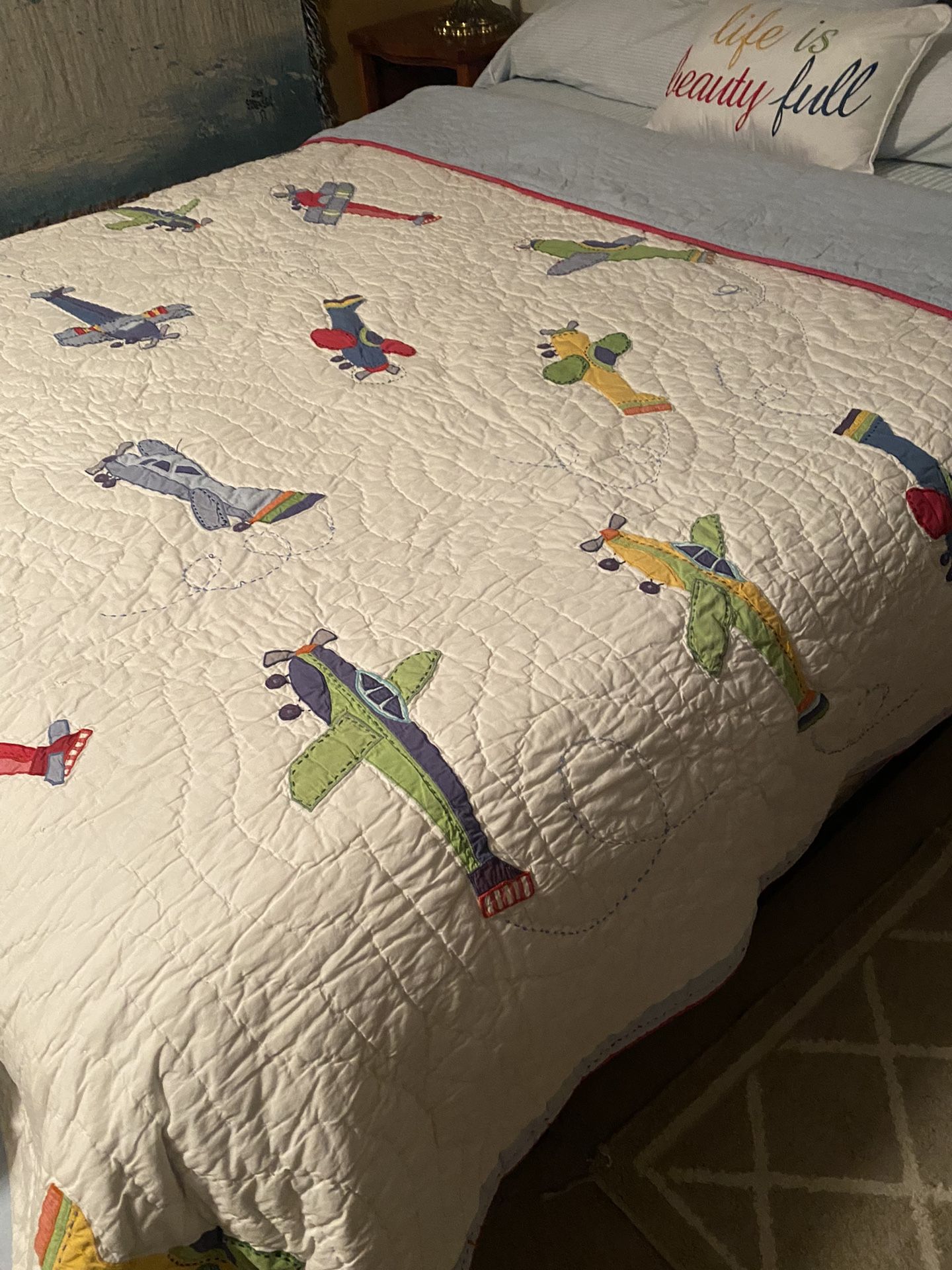 Beautiful Pottery Barn Queen Quilt for Sale in El Mirage, AZ OfferUp