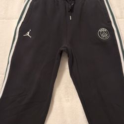 PSG X Jordan Sz L