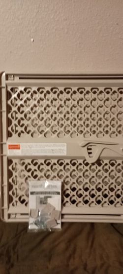 North States Adjustable Multi use gate