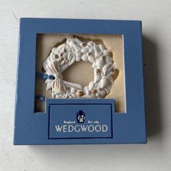 Wedgwood Wreath Ornament