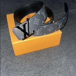 Louie Vuitton Belt 