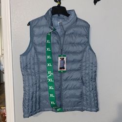 32 degree Heat Vest **(29) 