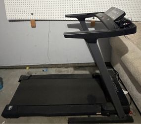 Treadmill barely used