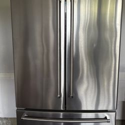 Band New Kitchen Aid Refrigerator For Sale 