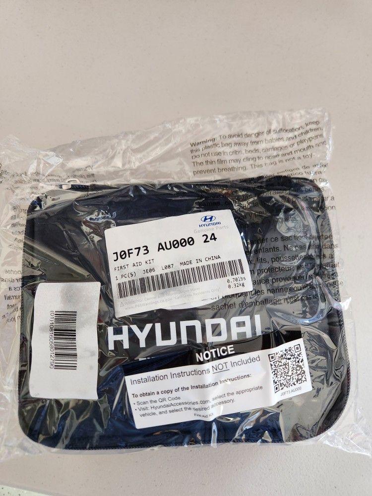 Hyundai First Aid Kit