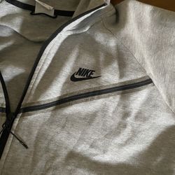 All Grey Nike Tech