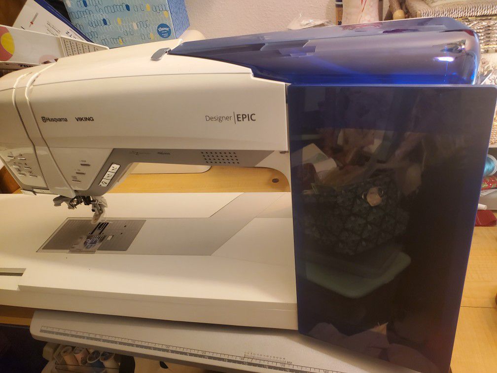 Brother Pe800 Embroidery Machine//Make Offer for Sale in Blythe, CA -  OfferUp