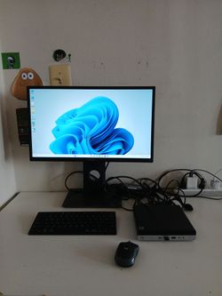 First come first pick up!
Mini HP PC with Rayzon 5 processor and 8 giga memory ram.
Unbelievable fast!!!
Storage SSD 256 giga!!!
Windows 11 PRO.
Inclu