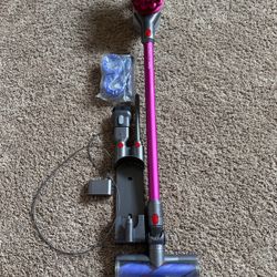 Dyson V7 Motörhead Cordless Stick Vacuum Fuchsia EXTRAS 