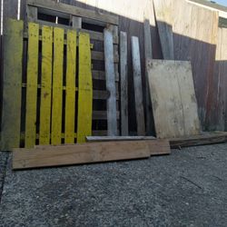 Free Woodd 2x4 4x4 2x6 Pallet