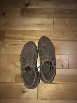 Adidas tubular size 9