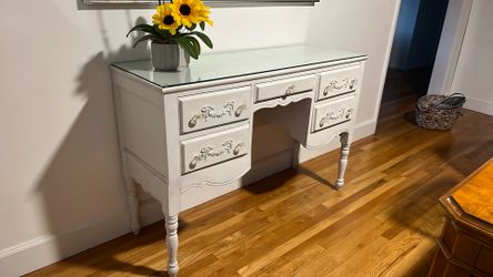 Makeup Vanity Desk