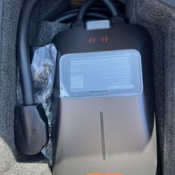 WOLFBOX WiFi Level 2 Electric Car EV Charger 25ft Cable Charging Station