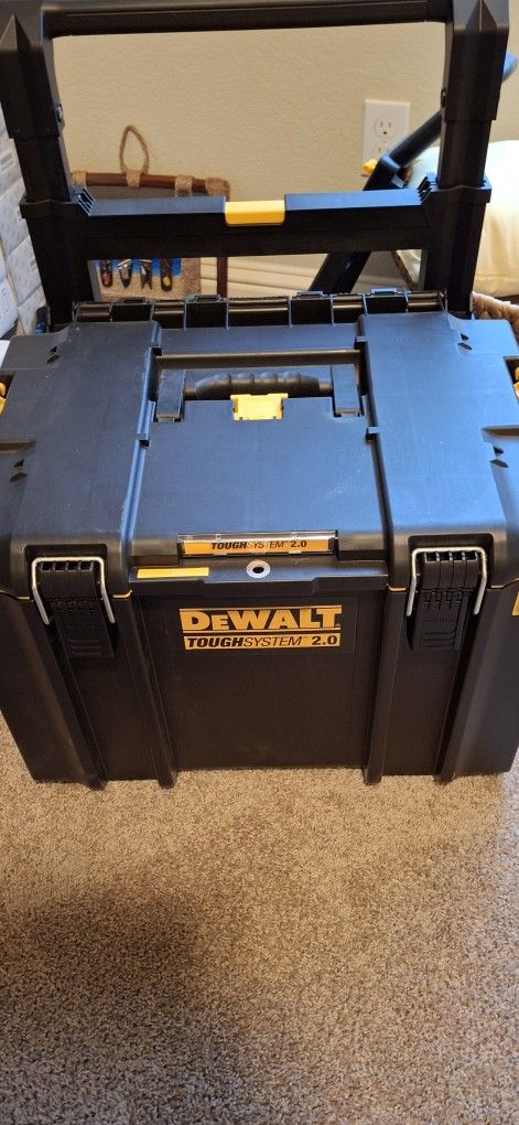 Brand New Dewalt Rolling Tough System Tool Box 2.0 Rubber Wheels