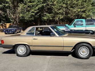 1985 Mercedes-Benz SL 380