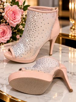 Beautiful High Heel👠 Thalia Sodi