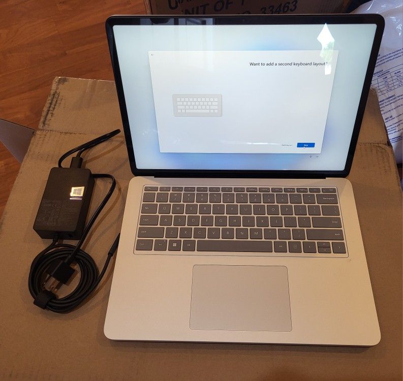 Surface Laptop Studio 2 14" Touchscreen Gaming Microsoft Laptop NVIDIA RTX 4050 Intel i7 16GB RAM 512GB SSD Windows