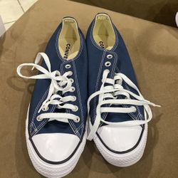 CONVERSE- Brand New  -$45
