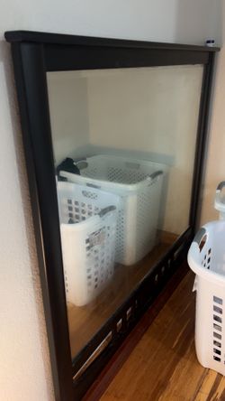 Mirror, Alittle Dirty But Not Scratched,