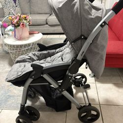Jeep Reversible Handle Stroller 