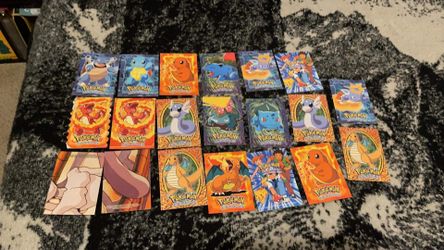 95 Pokémon Topps Cards 