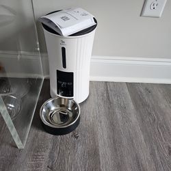 Automatic Pet Feeder 