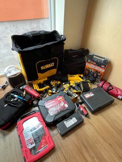 DeWalt Tool Lot! Brushless Drill, Impact, Saw, Charger, Tool Bags & More!