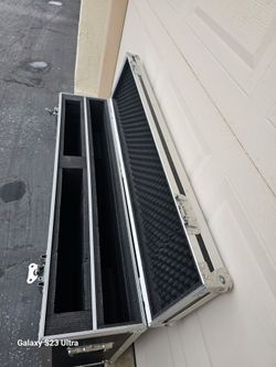 RXFSP flight case  heavy Duty like new L48" X H 27" X D 11"