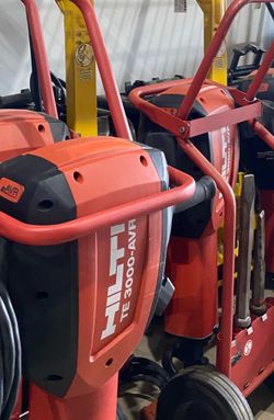 Deal ! Hilti TE 3000 Demolition Jack Hammer Used