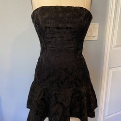 Black Strapless Top